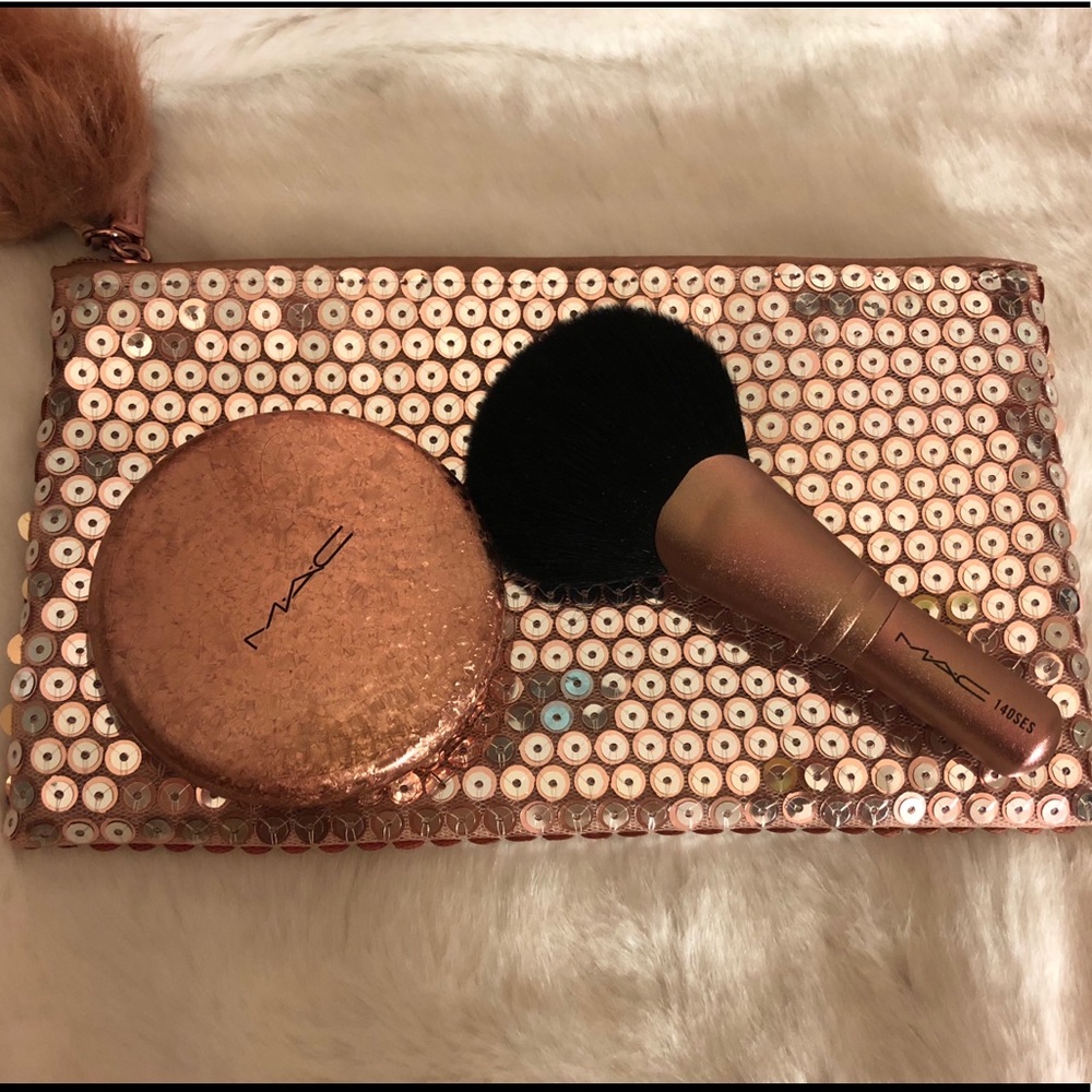 Mac Limited Edition Holiday Collection 💕❄️